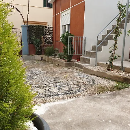 度假居 Yiannis Sokaki Detached House Rhodes City
